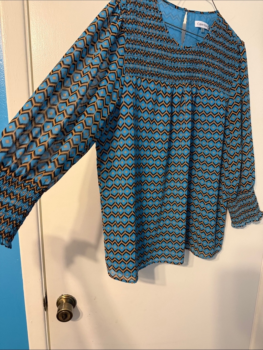 Calvin Klein Teal and Black Geometric Smocked Blouse size XL - Picture 3 of 4